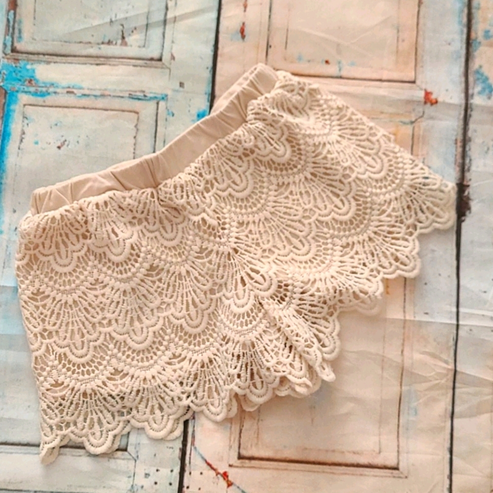 Girls Lace Crochet Shorts